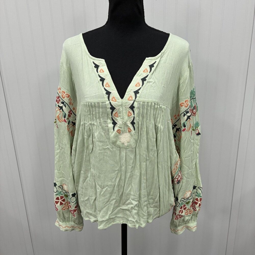 Three Bird Nest Women's Large Green Floral Embroidered Peasant Boho Blouse